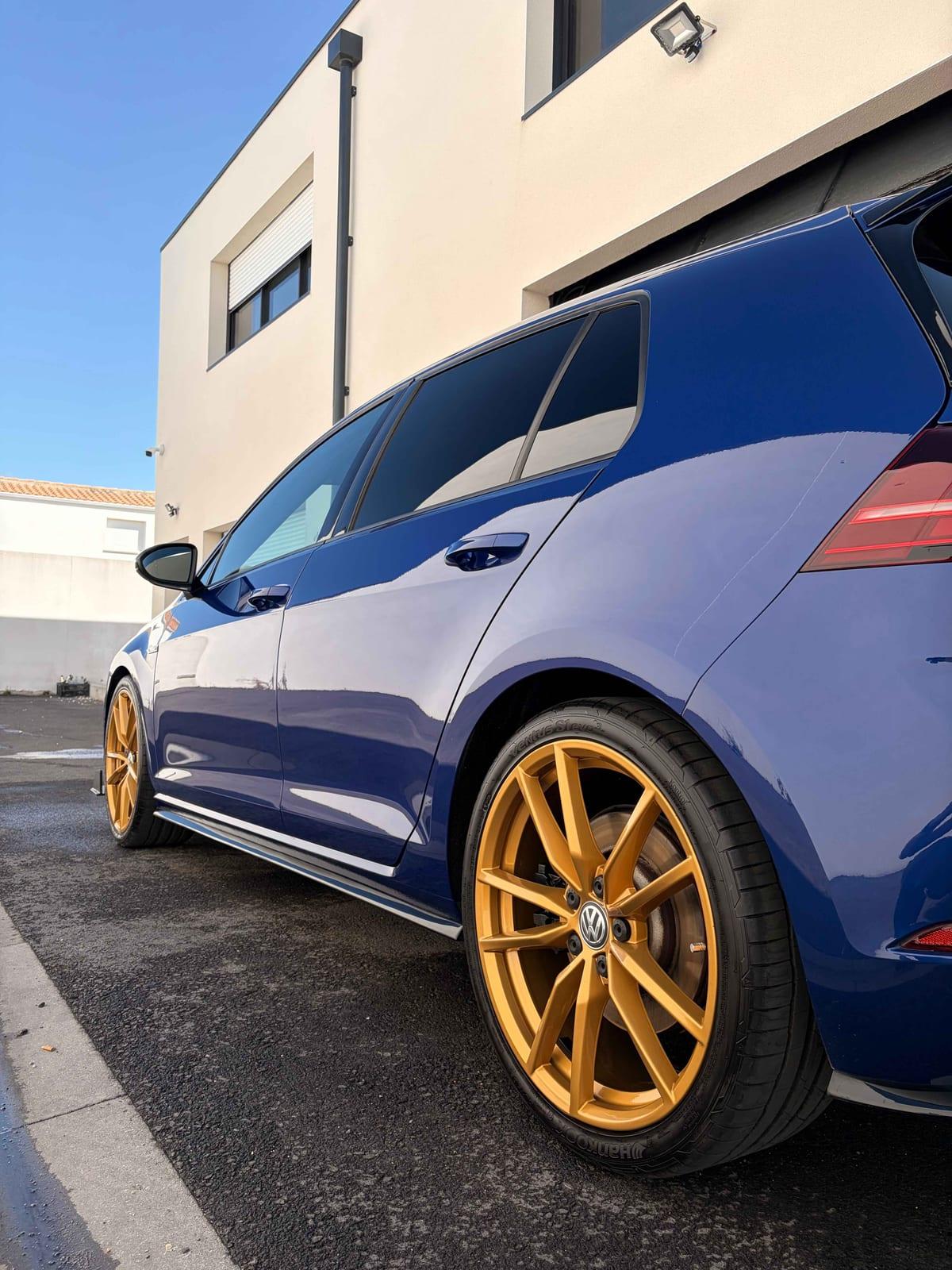 Vw golf r bleue — nettoyage B Clean Master