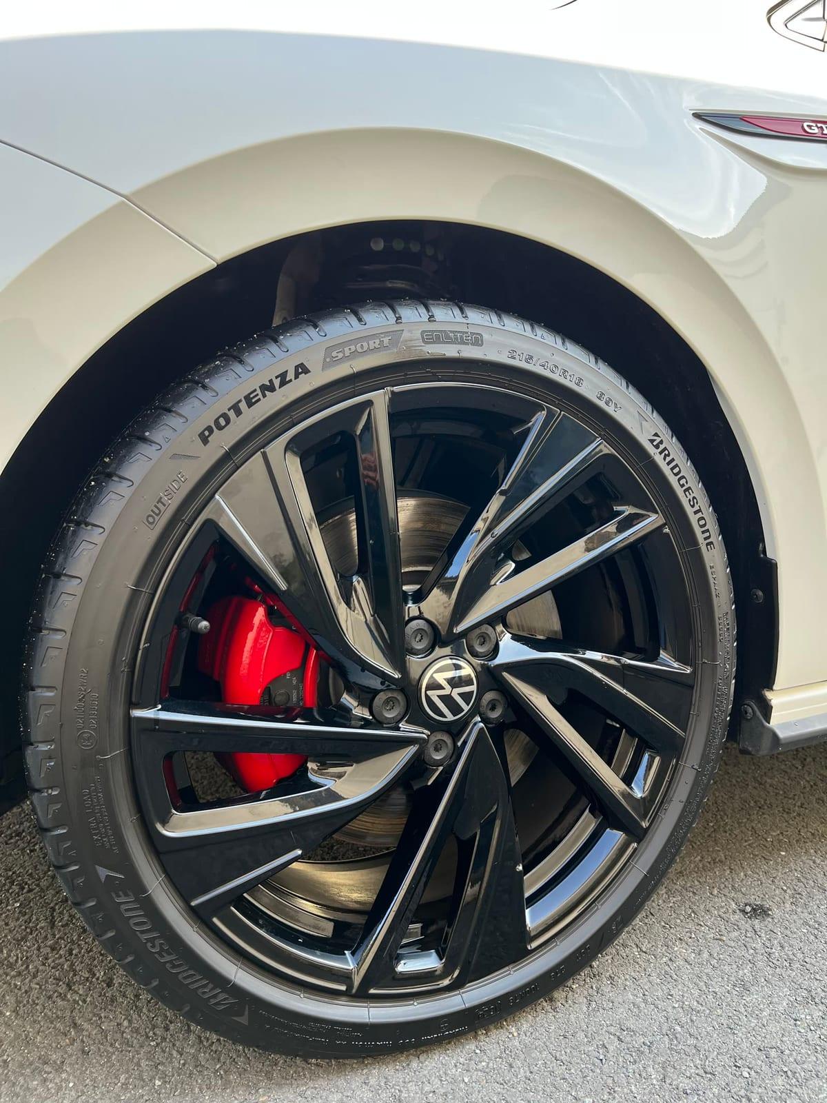 Vw polo gti blanche — nettoyage B Clean Master